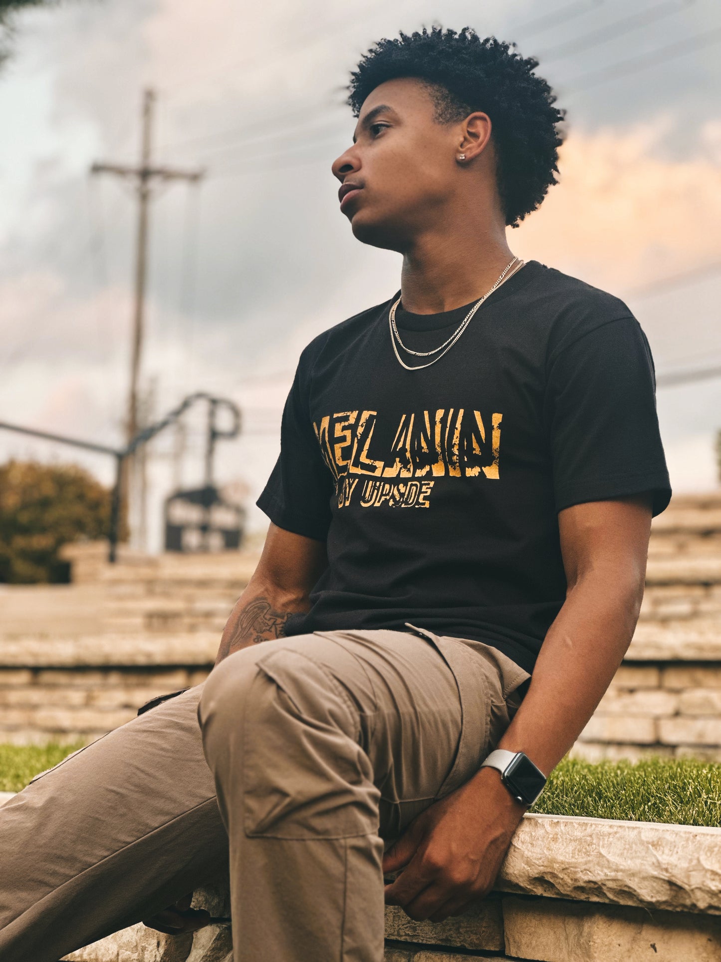 “MELANIN” UPSDE BOXY TEE